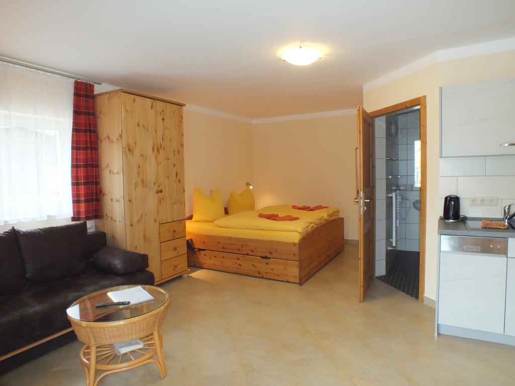 Appartement Ferienobjekt Beim Steinmetzen à Radebeul Extérieur photo
